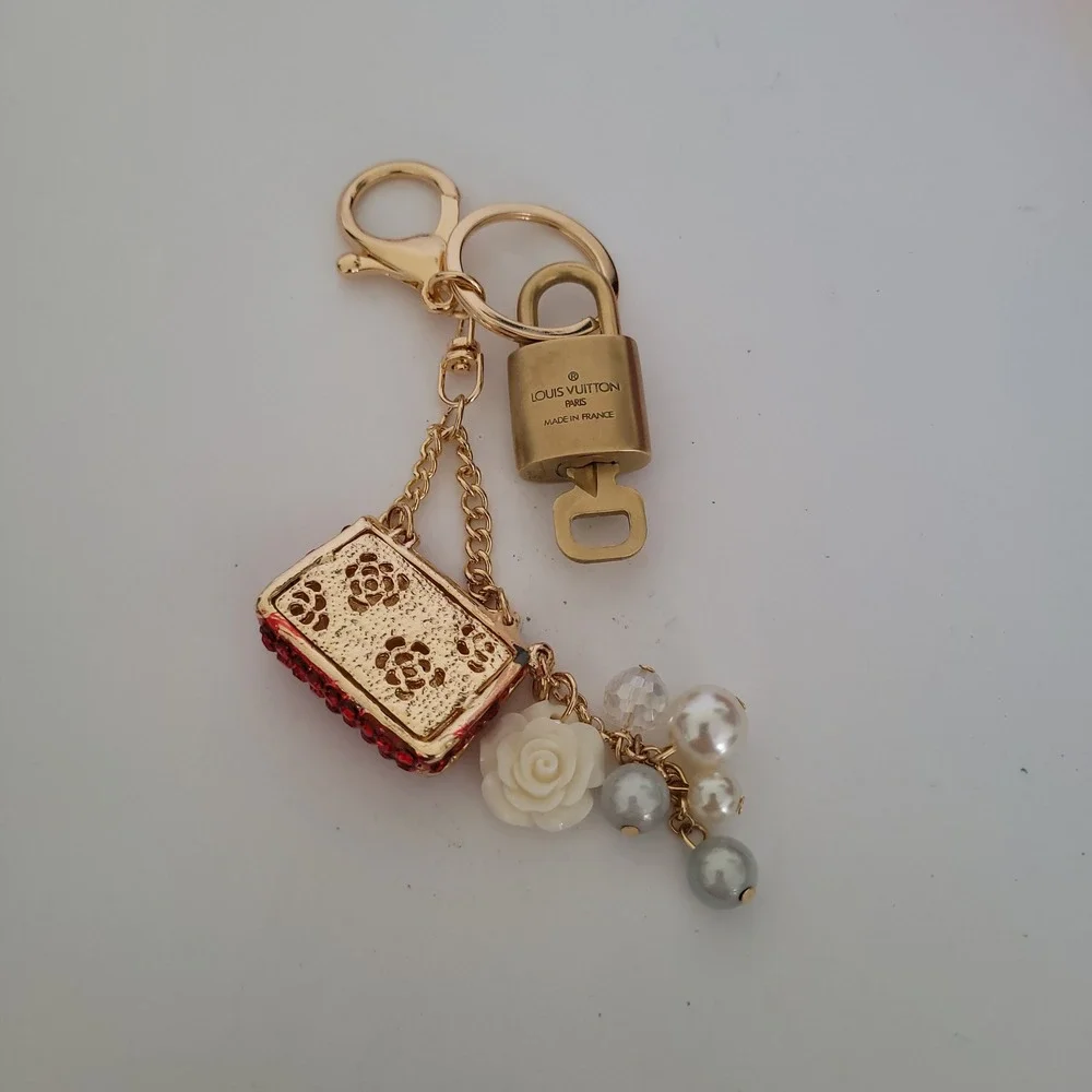 Louis Vuitton Authentic Padlock 311 Key Red Rhinestone Purse Pearl Bag Charm